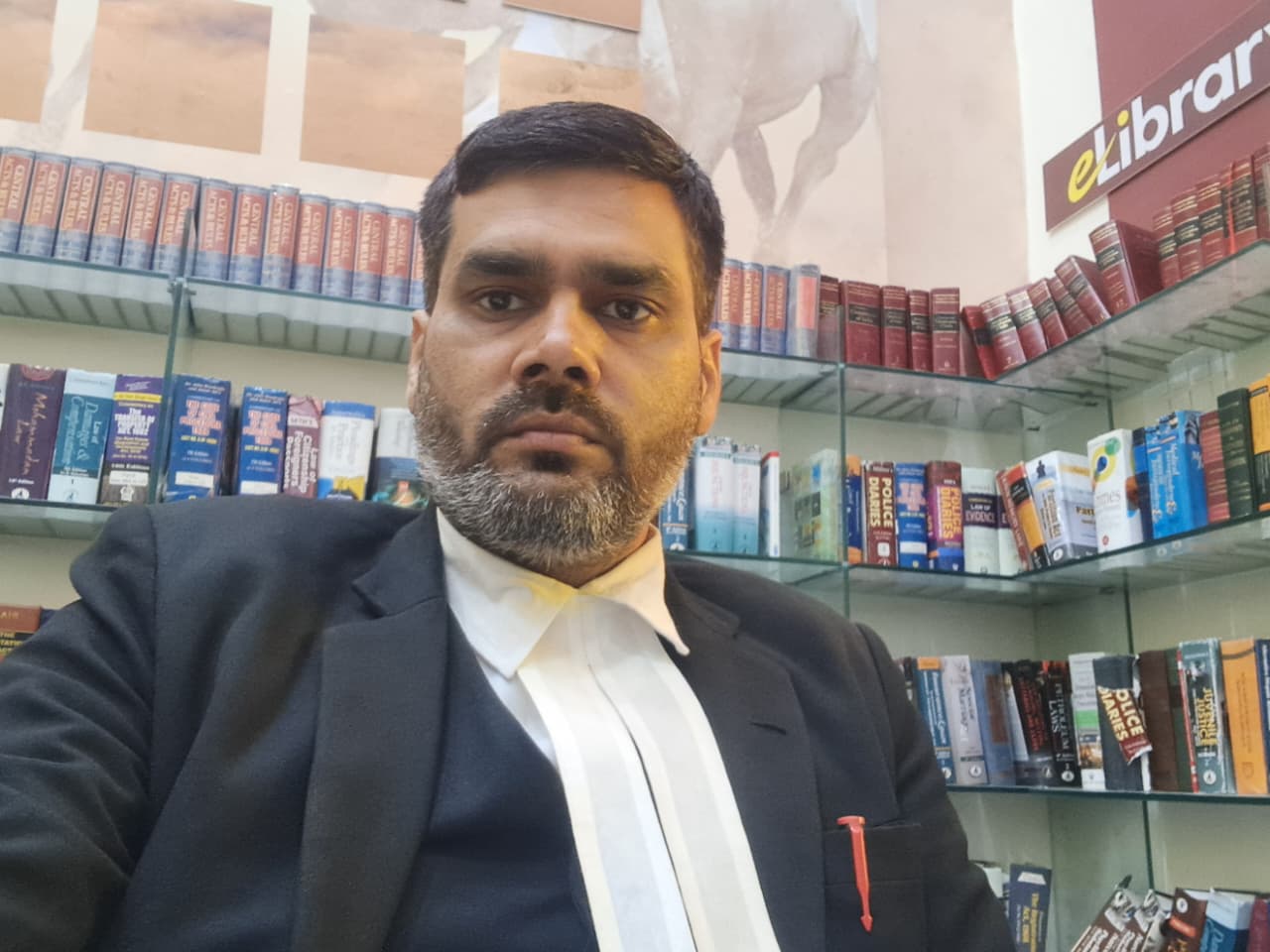 Adv. Naveen Yadav